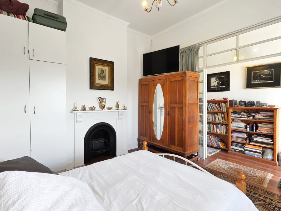 2 Bedroom Property for Sale in Zonnebloem Western Cape